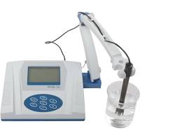 medical laboratory equipment: pH Meters